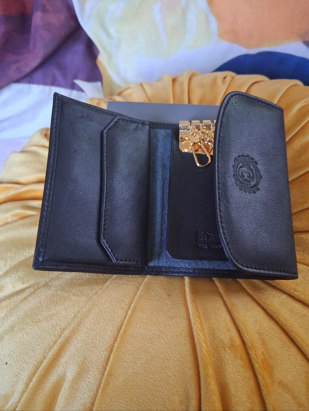 Courtnay Leather Key Wallet